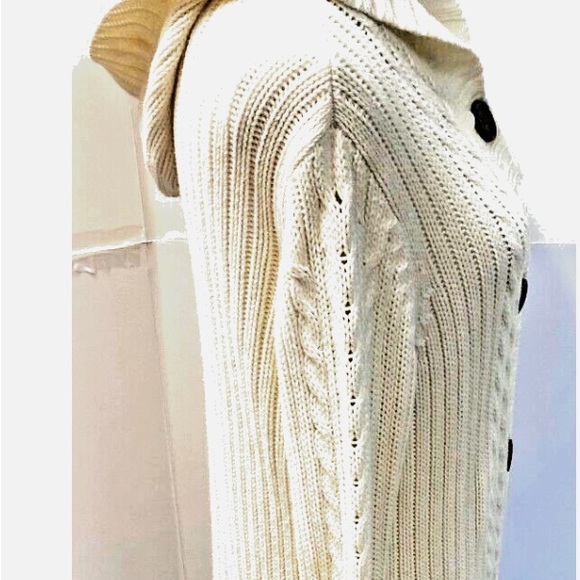 Excellent condition Gap cream cable knit hooded cardigan. . Sz L True to size - Picture 7 of 7